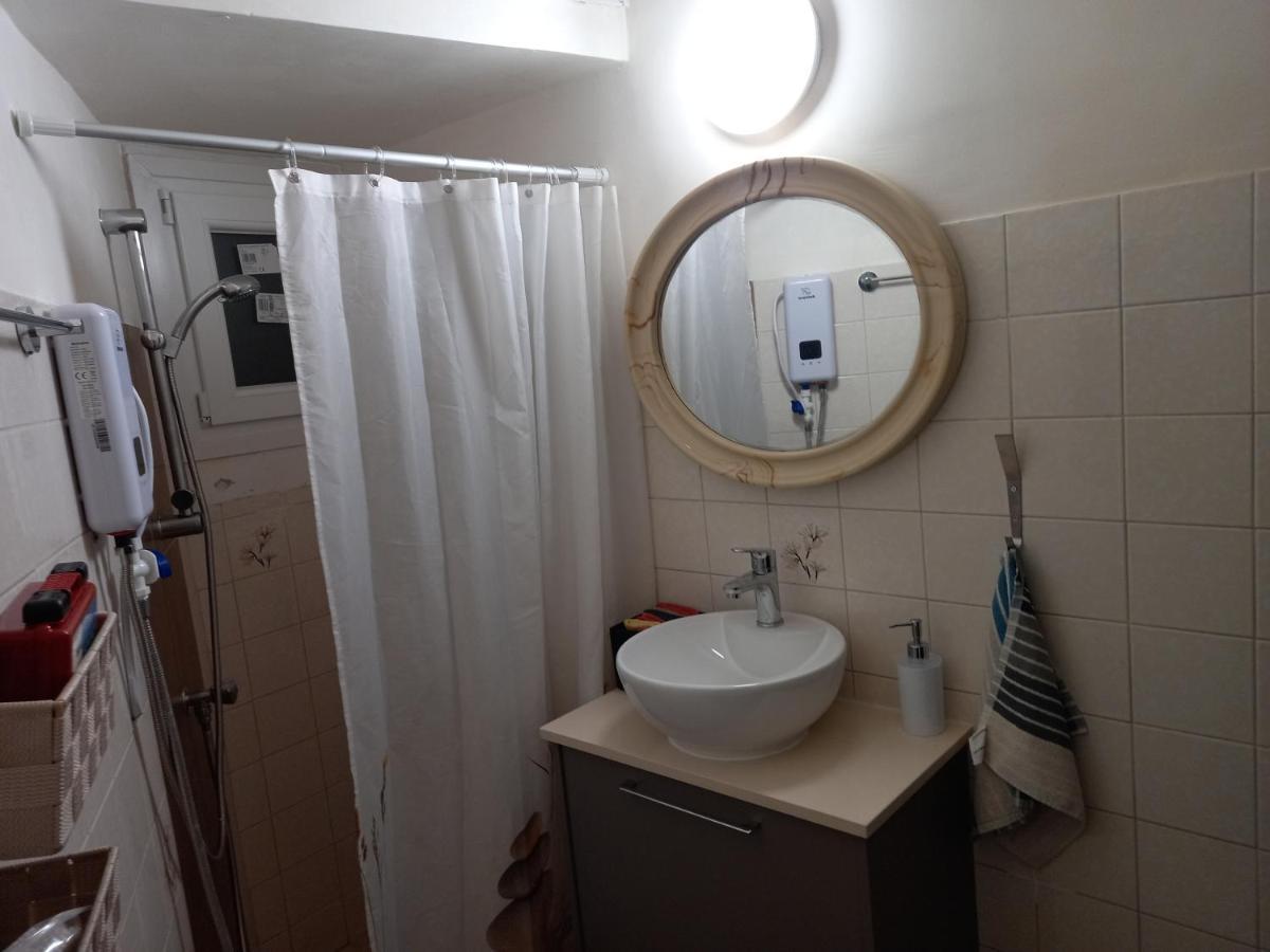 Artemis Boutique Apartment 2 Limassol Ngoại thất bức ảnh