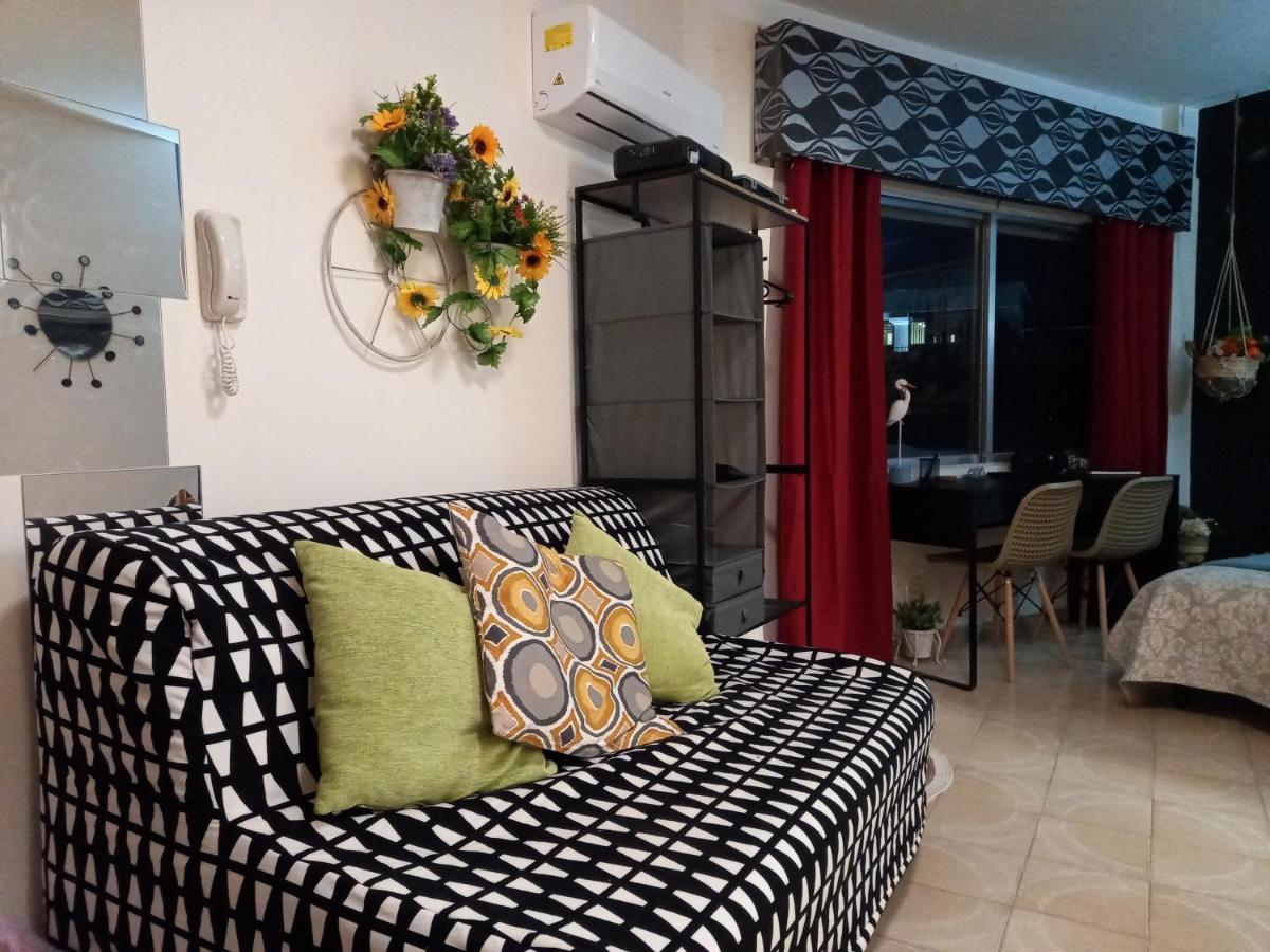 Artemis Boutique Apartment 2 Limassol Ngoại thất bức ảnh