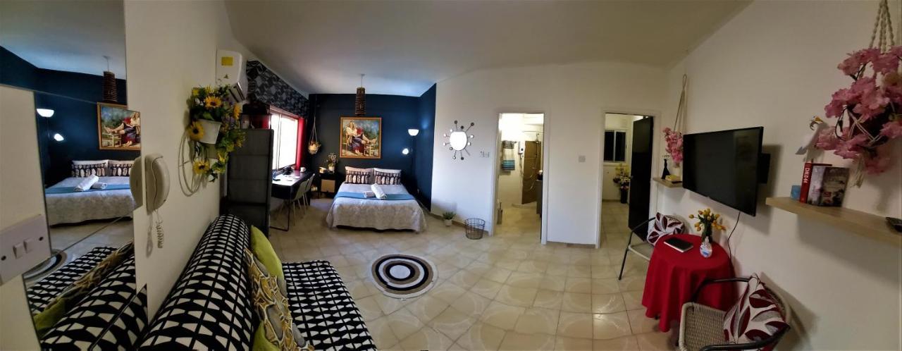 Artemis Boutique Apartment 2 Limassol Ngoại thất bức ảnh